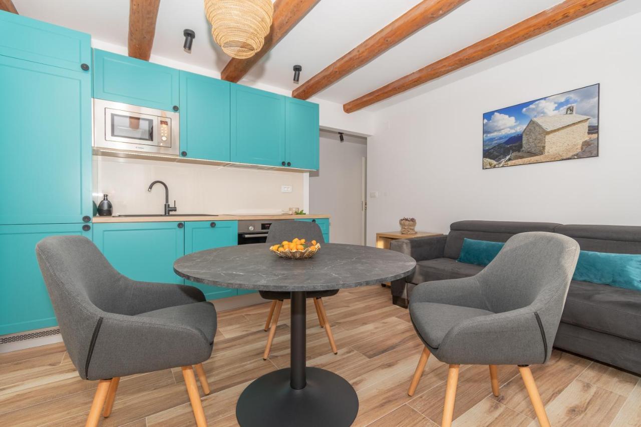 Ivka Makarska - Modern And Luxurious Oldtown Apartament Zewnętrze zdjęcie